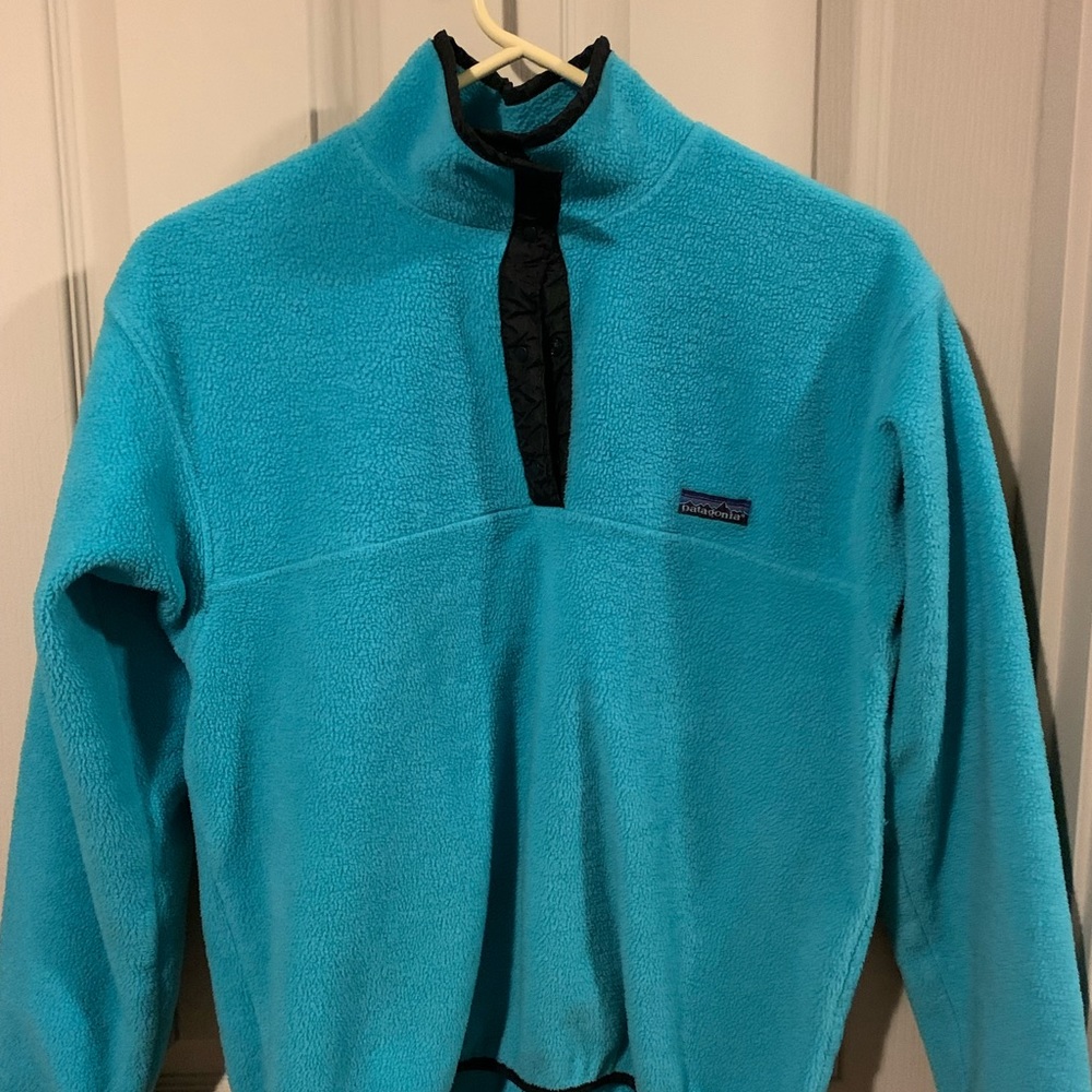 Patagonia fleece pullover for juniors women